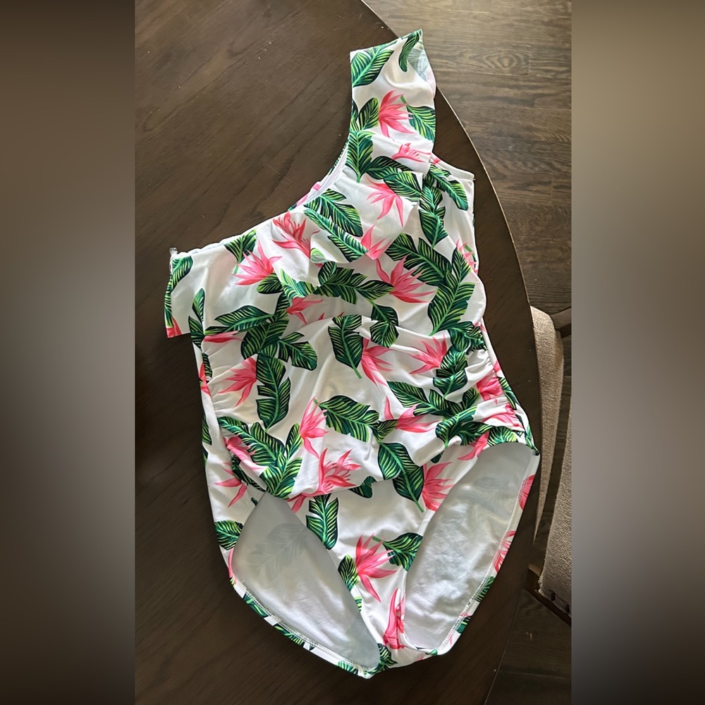 White floral one shoulder one piece swimsuit